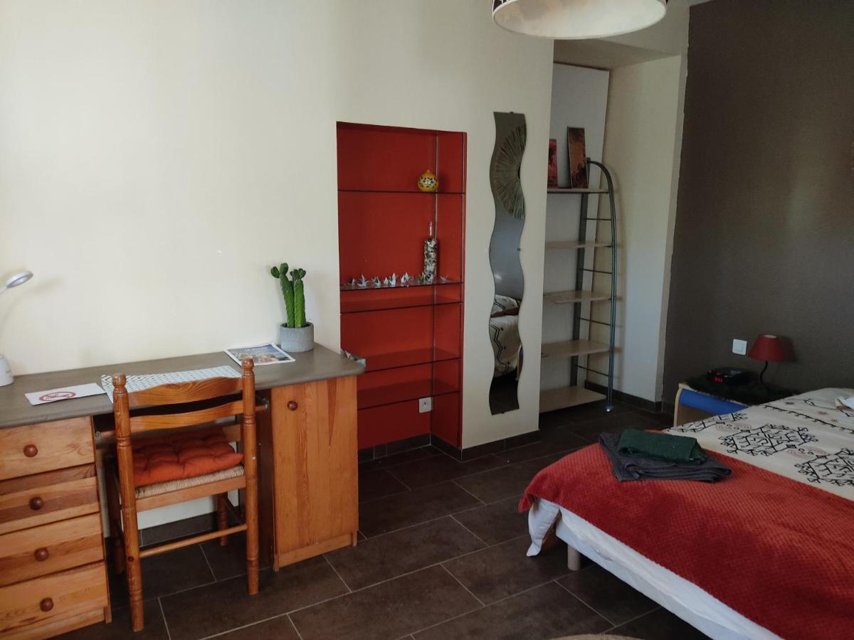 Chambre Privee Avec Parking Nîmes Exteriér fotografie