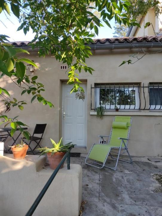 Chambre Privee Avec Parking Nîmes Exteriér fotografie